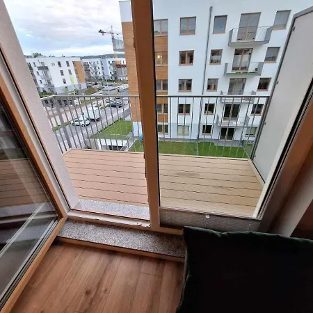 Apartament Przy Bloniach Janowskich W Rumii Na Granicy Z Gdynia Lägenhet Rumia
