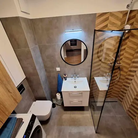 Lägenhet Apartament Przy Bloniach Janowskich W Rumii Na Granicy Z Gdynia