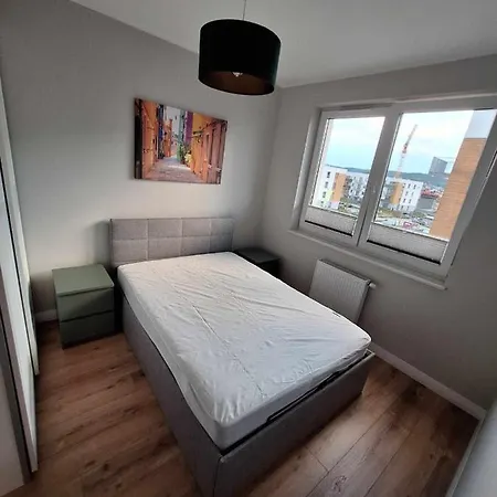 Apartament Przy Bloniach Janowskich W Rumii Na Granicy Z Gdynia Rumia